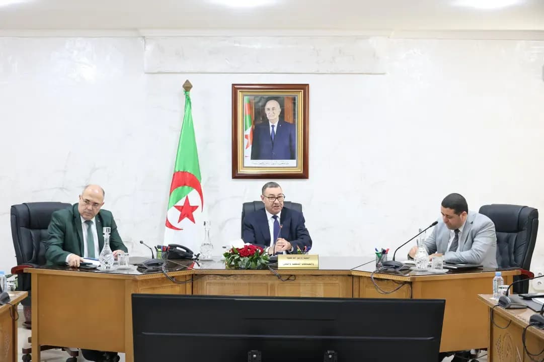 Sayoud receives the Secretary General of the General Union of Algerian Traders and Artisans