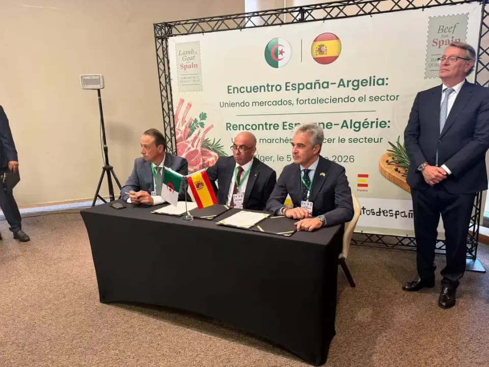 Signing of Cooperation Agreements in the Red Meat Sector