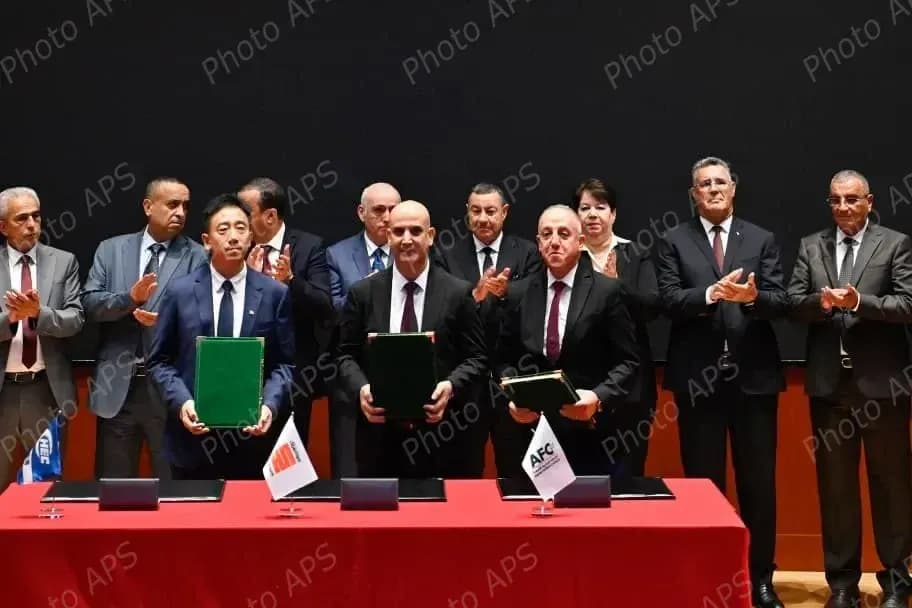 SONATRACH and the Algerian Fertilizer Company sign contracts with partners from Italy and China