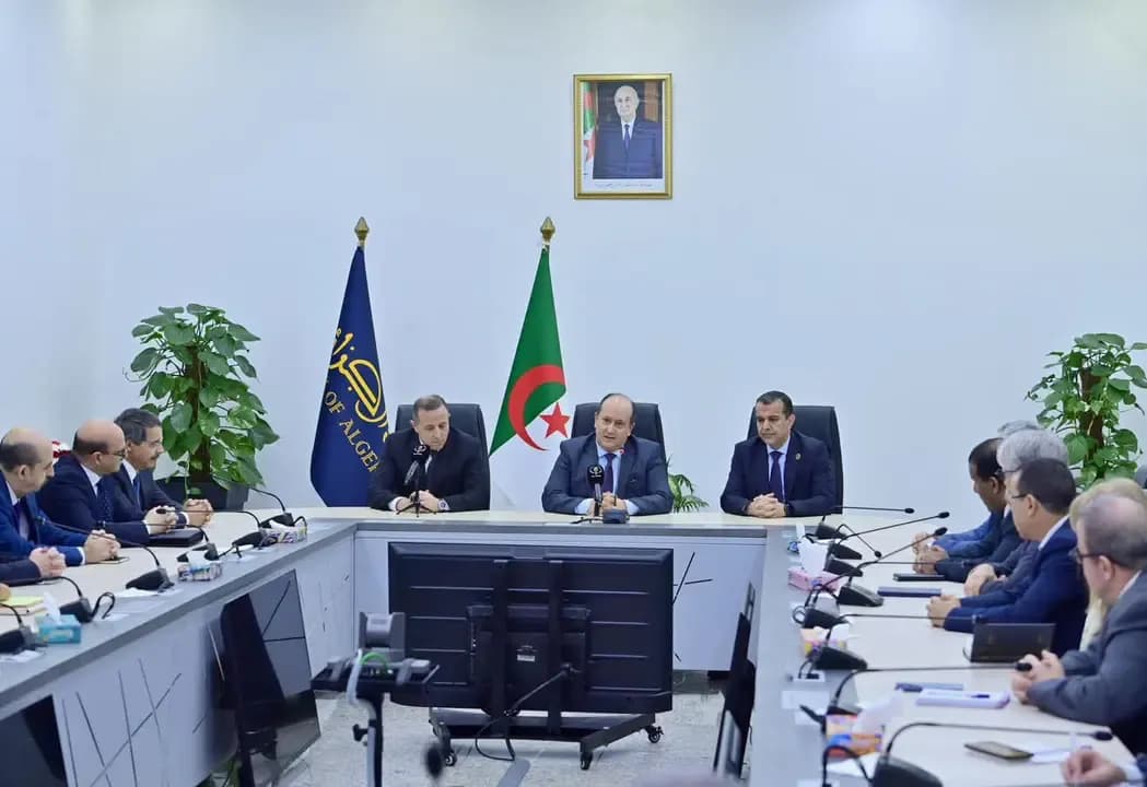 The Prime Minister Appoints the Governor of the Bank of Algeria