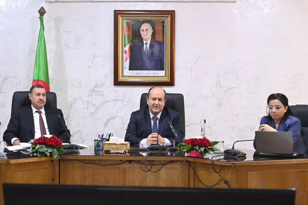 The Prime Minister chairs a meeting with the governors to assess the progress of the harvest and study season
