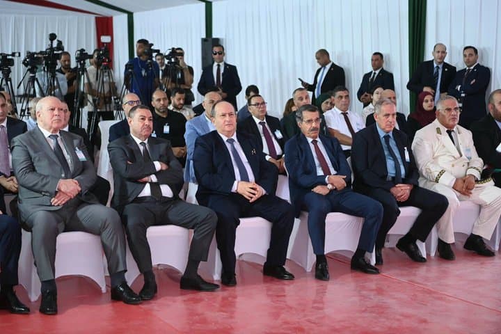 The Prime Minister presides over the signing ceremony of two industrial cooperation agreements