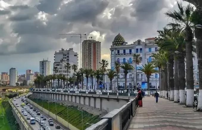 Towards Organizing Tourist Accommodation Activities for Residents in Oran