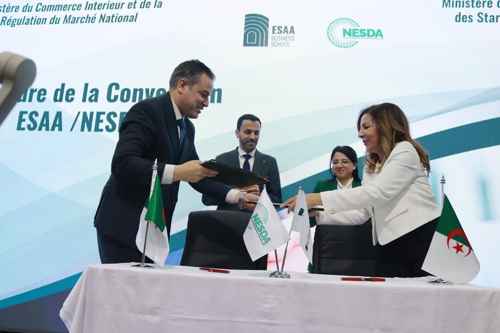 Two Agreements to Enhance Entrepreneurship and Innovation between the Higher School of Business and Startup Support Organizations