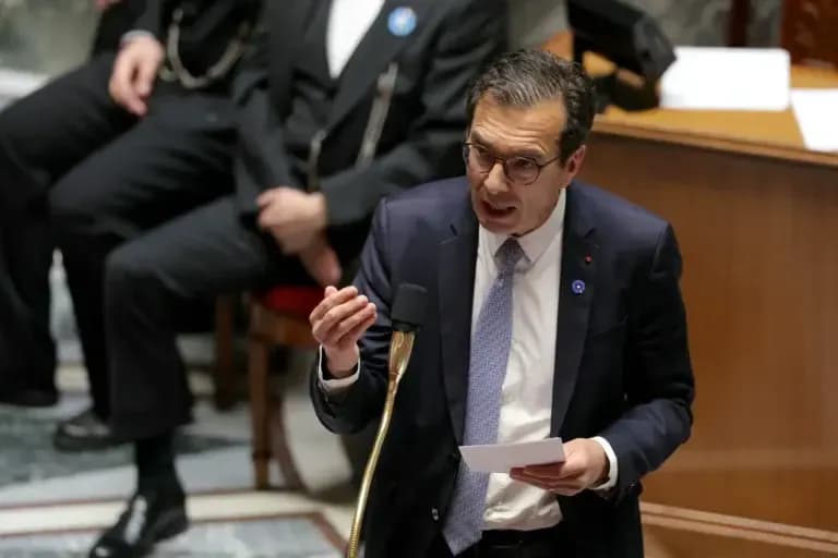 Unemployment rate in France rises to highest level in six years