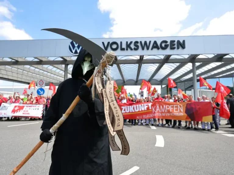 Volkswagen's profits drop 33% amid fierce competition from Chinese cars