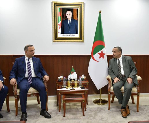 Algeria and Azerbaijan Discuss Strengthening Partnership in Energy and Renewable Energies