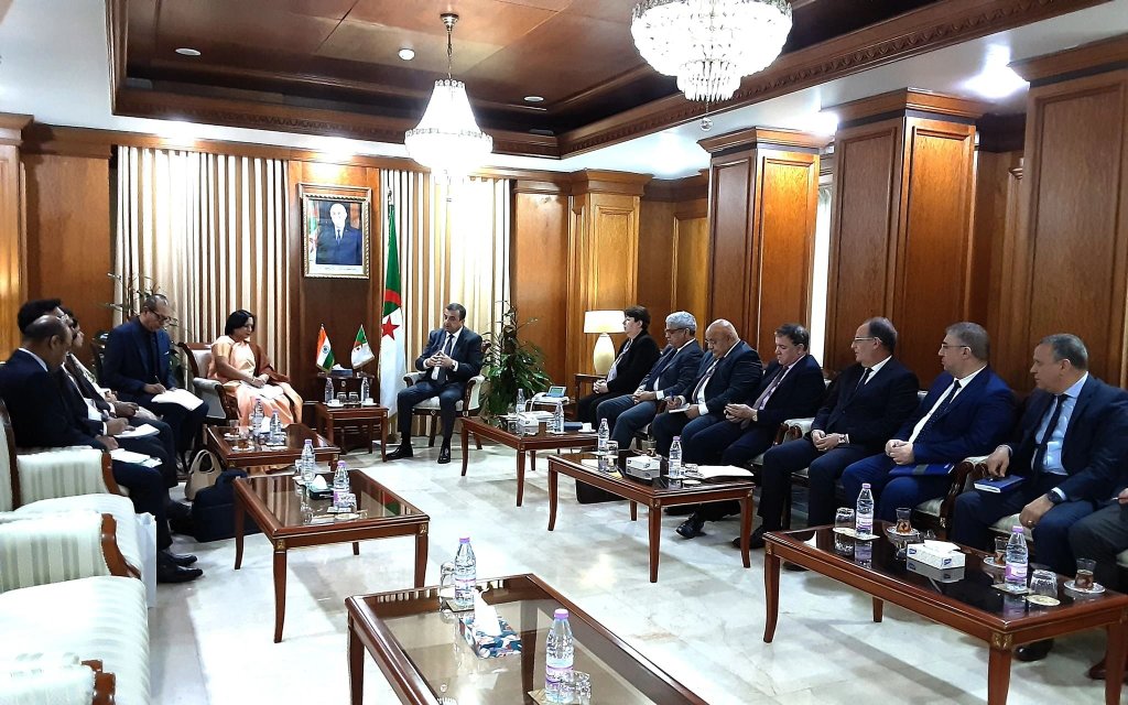 Algeria and India Discuss Strengthening Cooperation in Hydrocarbons, Mining, and Desalination
