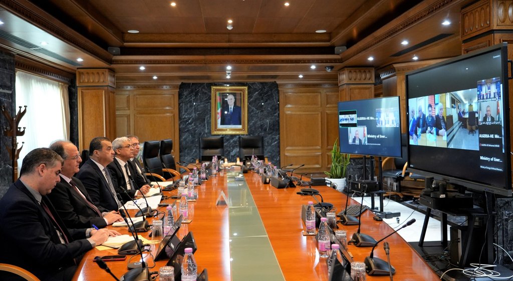 Algeria: Arqab discusses with his Jordanian counterpart ways to enhance bilateral cooperation in the field of hydrocarbons