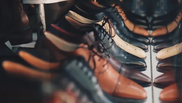 Algerian Clothing and Footwear Brands Make a Comeback