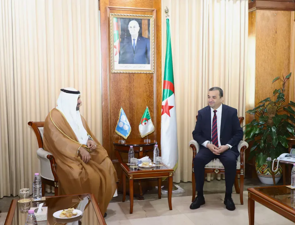 Arqab Discusses Oil Market Developments with OPEC Secretary General