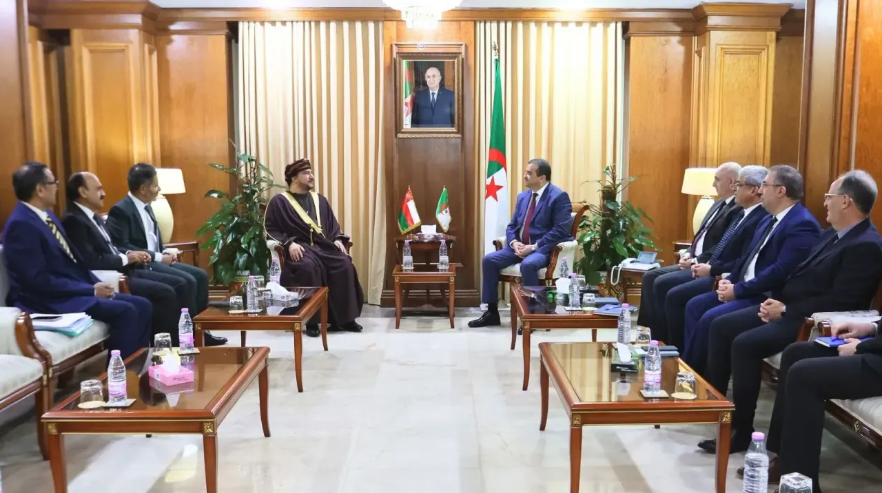 Arqab Receives Delegation from Oman’s Suhail Bahwan Group