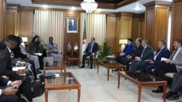 Arqab Receives the Special Advisor to the President of the Republic of Namibia