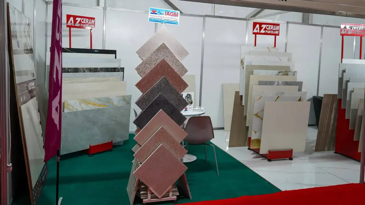 Batna Hosts First Exhibition of Construction, Ceramics, and Porcelain Products