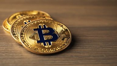 Bitcoin reaches its lowest level since 2024