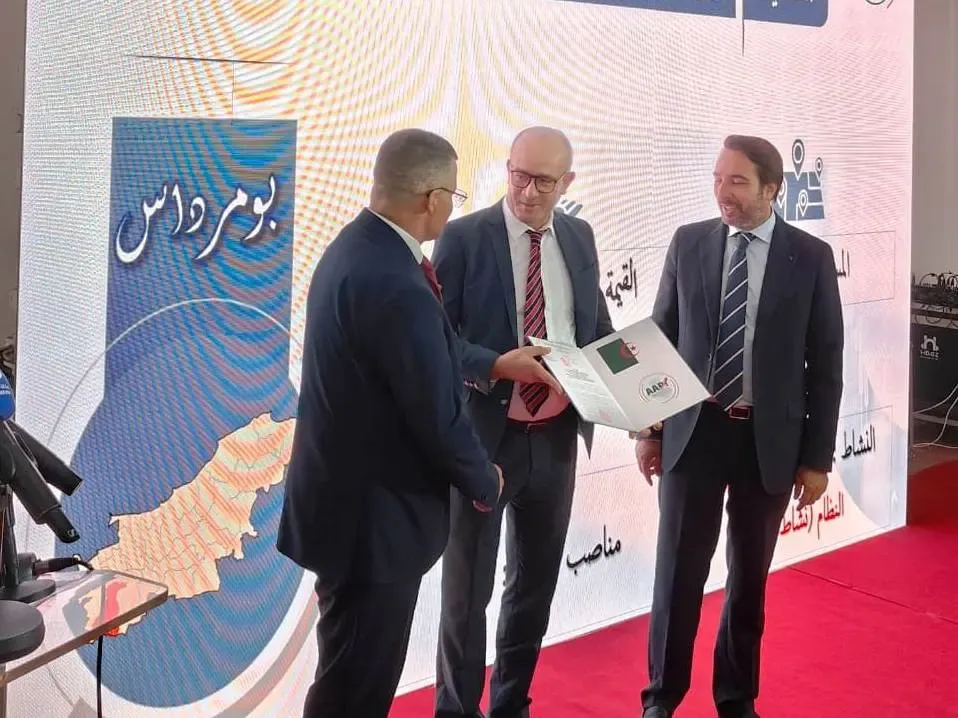 Bordj Bou Arreridj: Awarding of 6 concession contracts for investment projects providing over 1300 jobs upon completion