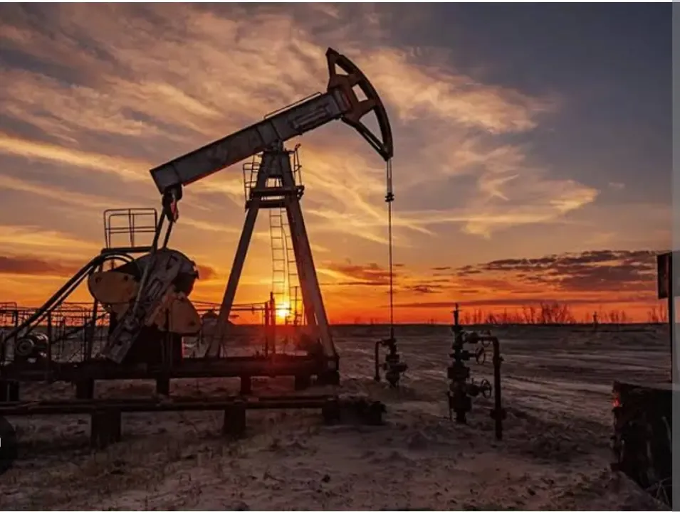 Brent crude price exceeds $63 per barrel for the first time in a month
