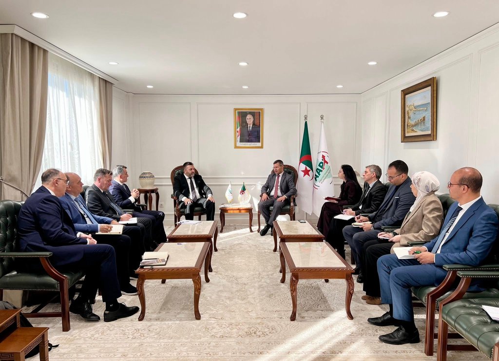 Businessmen from Bosnia and Herzegovina in Algeria