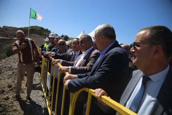 Eastern Mining Line Project: Djaloui inspects the construction of four giant bridges and an underground tunnel in Guelma