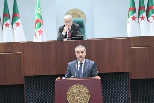 Generalization of equipping primary schools with electronic boards by the end of this year