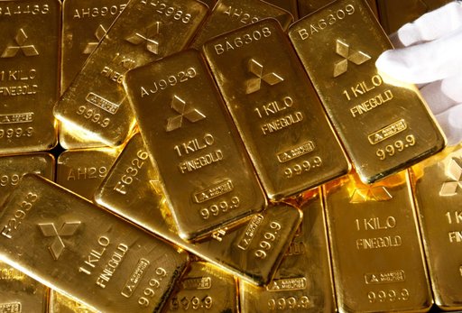 Gold jumps by more than 3% thanks to hopes for peace in the Middle East and a decline in the dollar