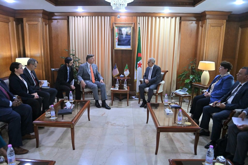 Hannifi discusses partnership opportunities between institutions in the mining industries with Christopher Lando