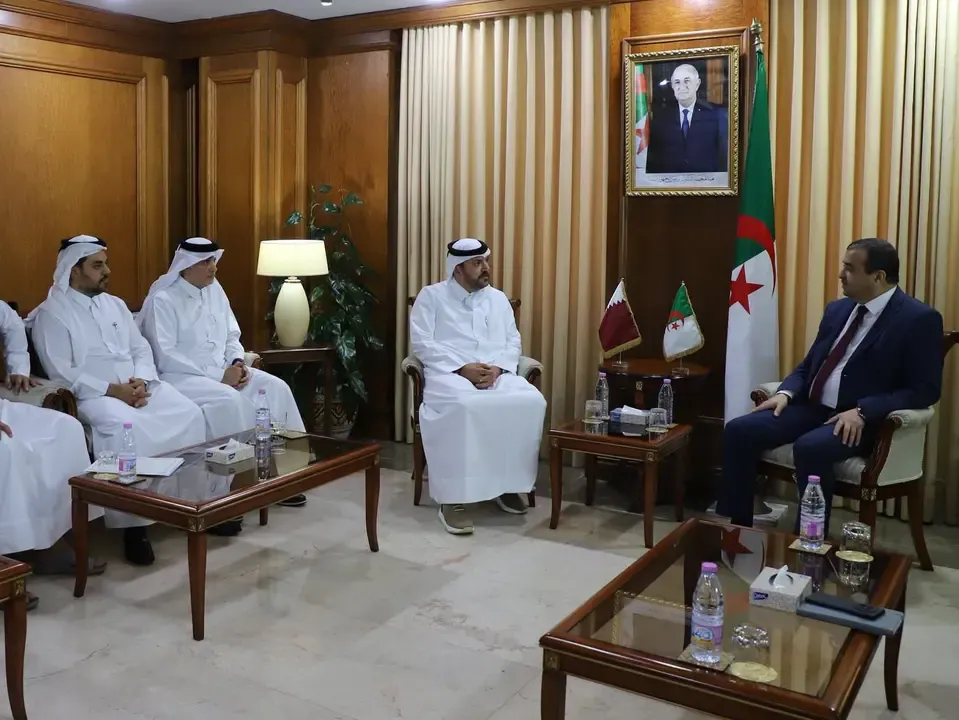 Hydrocarbons: Mr. Arqab Receives the CEO of Qatar's 'Power International Holding' Group