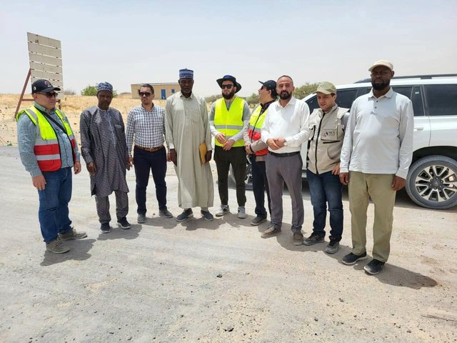 Inspection of an Algerian delegation at the sites of two projects of the Trans-Saharan Highway in Chad - Iqtissad Al Balad