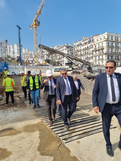 Jalawi inspects the progress of the capital metro expansion project in Bab El Oued