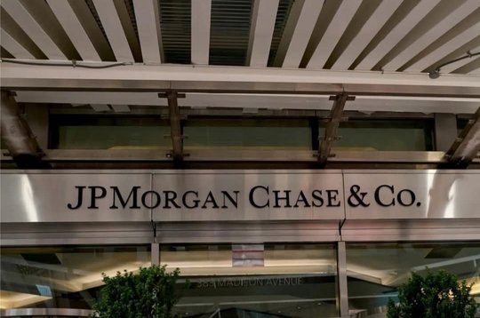 J.P. Morgan Lowers Non-Oil Growth Forecasts for Gulf Countries Due to War on Iran - Iqtissad Al Balad