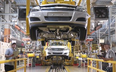Minister of Industry Reveals the Reason for the Delay in Car Manufacturing