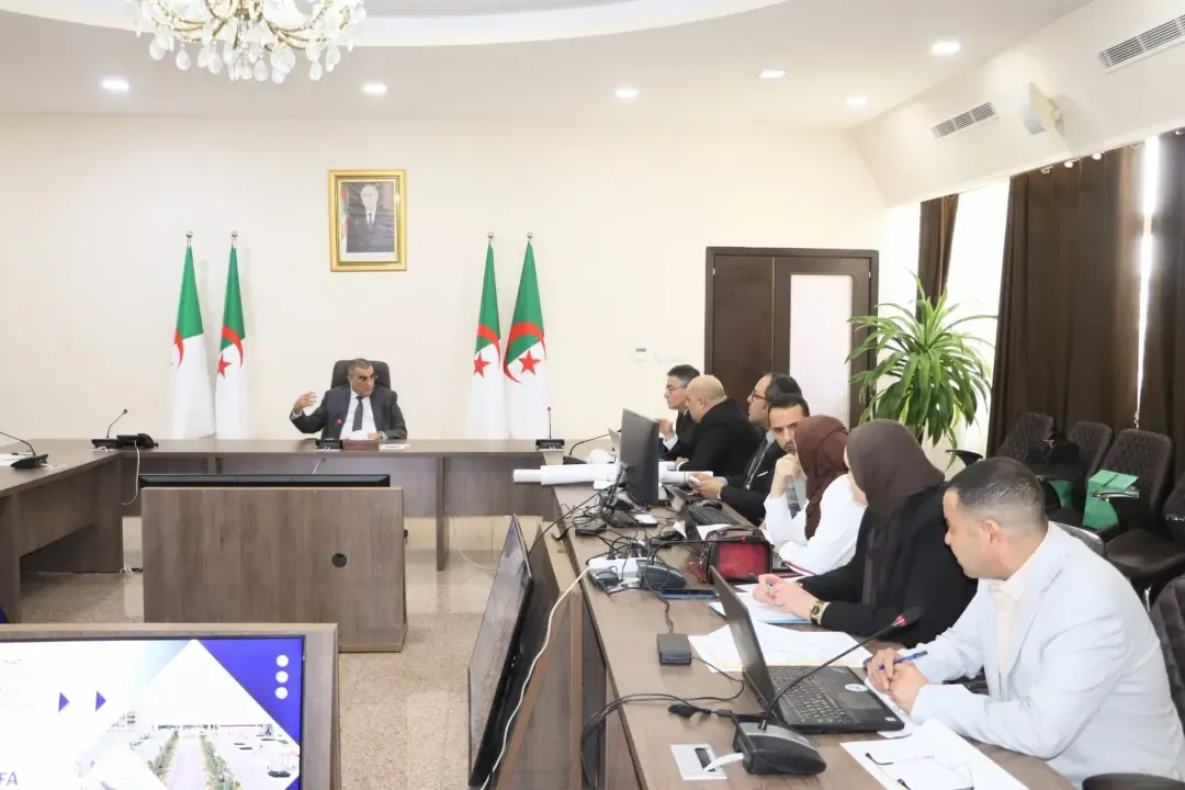 Minister of Public Works Chairs Coordination Meeting to Follow Up on Railway Projects