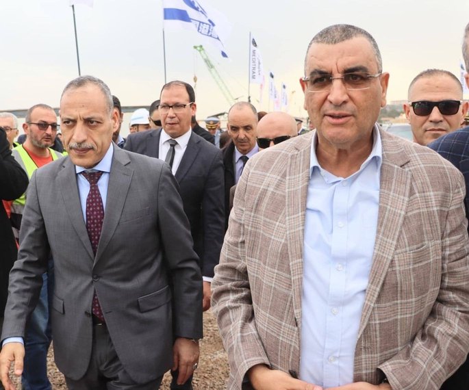 Mr. Djalawi inspects the expansion project of Annaba phosphate port