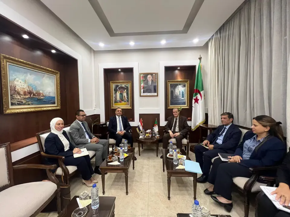 Mr. Rzig discusses ways to enhance bilateral cooperation with the Egyptian ambassador in Algeria