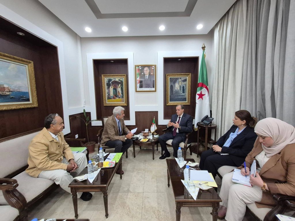 Mr. Rzig receives the President of the Swiss-Algerian Chamber of Commerce and Industry