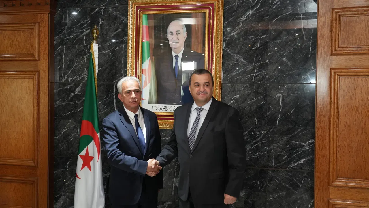 Murad Hanifi Takes Office as Minister of Mines and Mining Industries