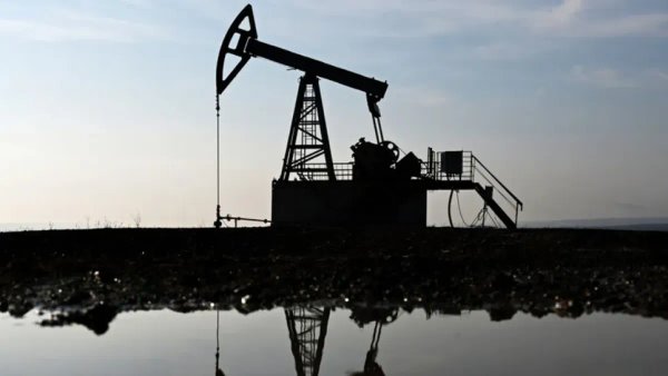 Oil prices exceed 90 dollars