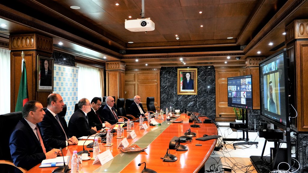 OPEC+ countries reaffirm their commitment to freeze oil production increases during the first quarter