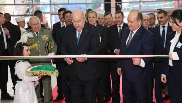 President Inaugurates National Production Exhibition