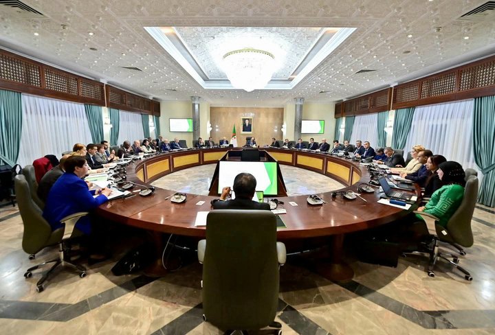 Private Schools.. Hajj and the Expansion of Annaba Port for Integrated Phosphate on the Government Meeting Agenda - Iqtissad Al Balad