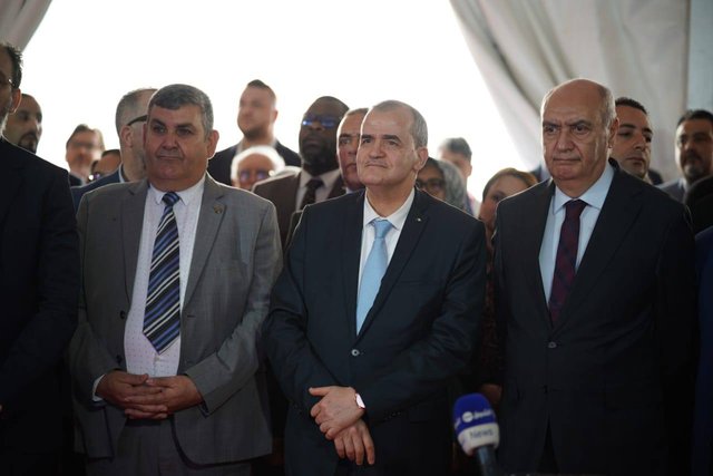Rzig supervises the launch of 35 export operations for local products to 17 countries