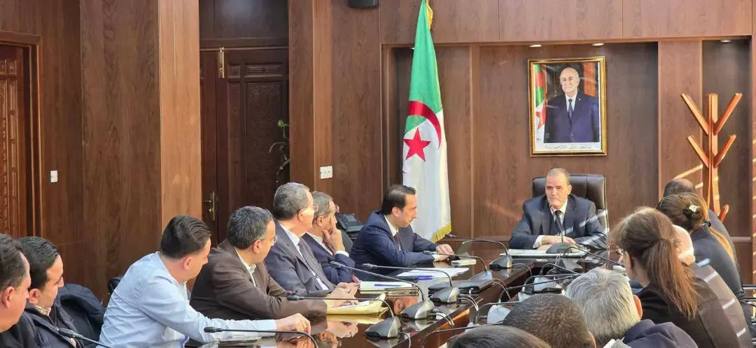 Rziq meets with plastic importers for packaging and wrapping