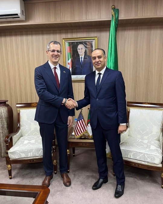 Sadi Meets the Chargé d'Affaires at the American Embassy - Iqtissad Al Balad