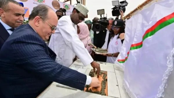 Saifi Gharib Lays the Foundation Stone for a Power Generation Station in Niamey