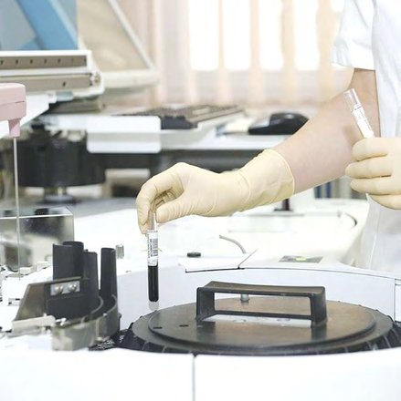 Scientific research and economic enterprises: Identifying needs and enhancing results