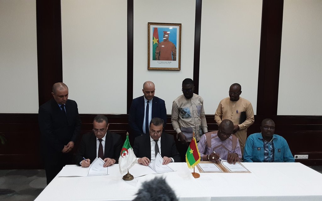 Signing of a Minutes of Discussions in Several Areas between Algeria and Burkina Faso