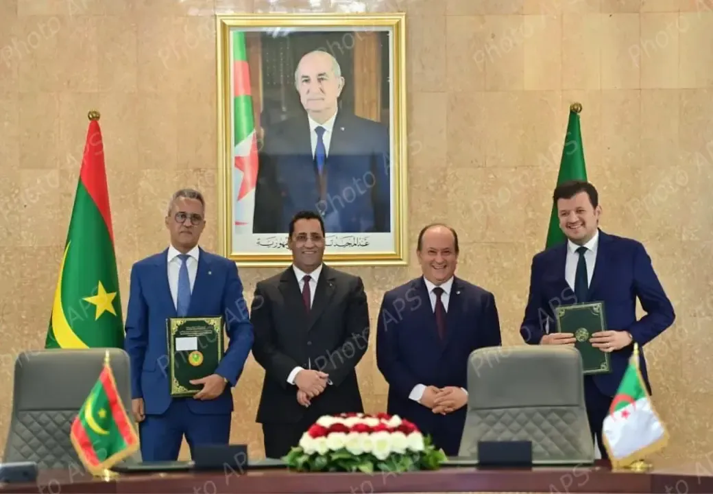 Signing of an agreement allowing Algerian ships to fish in Mauritania