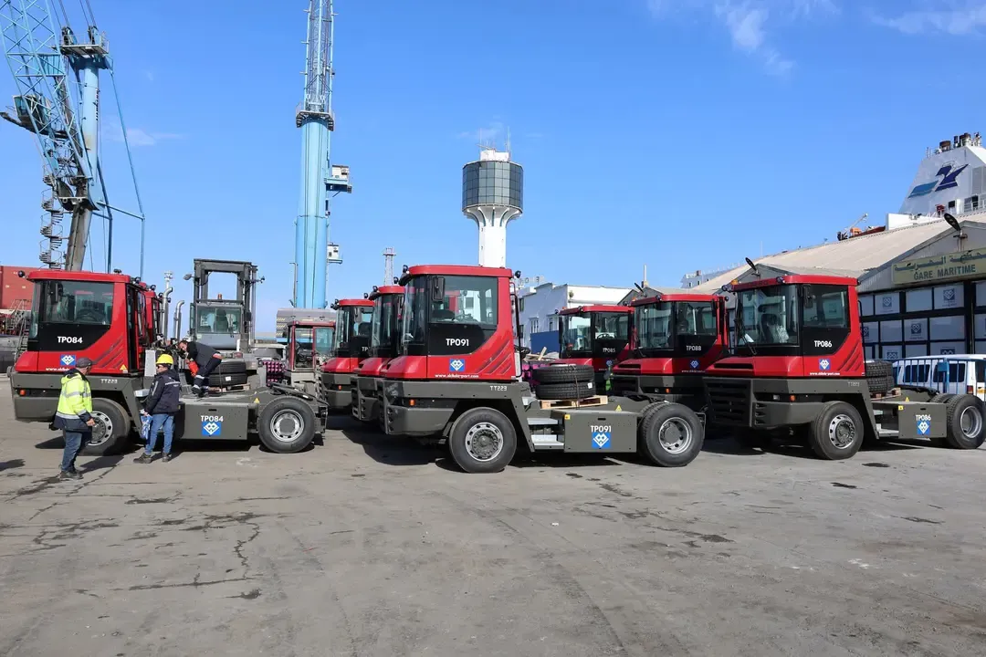Skikda Port Receives New Tractors