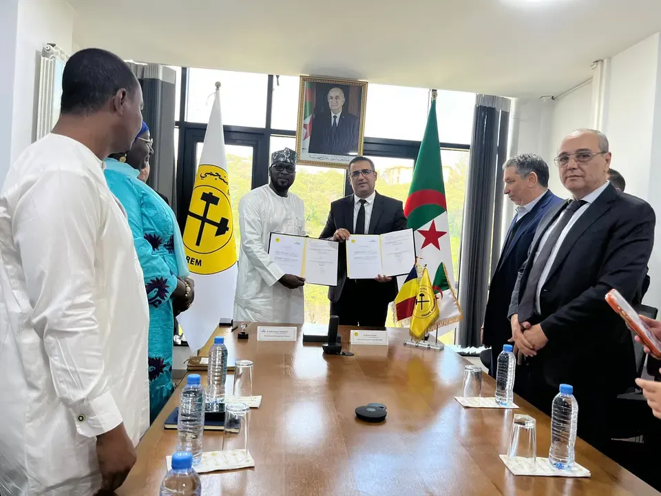 "Sonarm" signs a protocol agreement with the Chadian company "Sonimec"