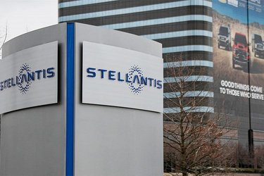 Stellantis: No plans to move factories from Italy to Algeria
